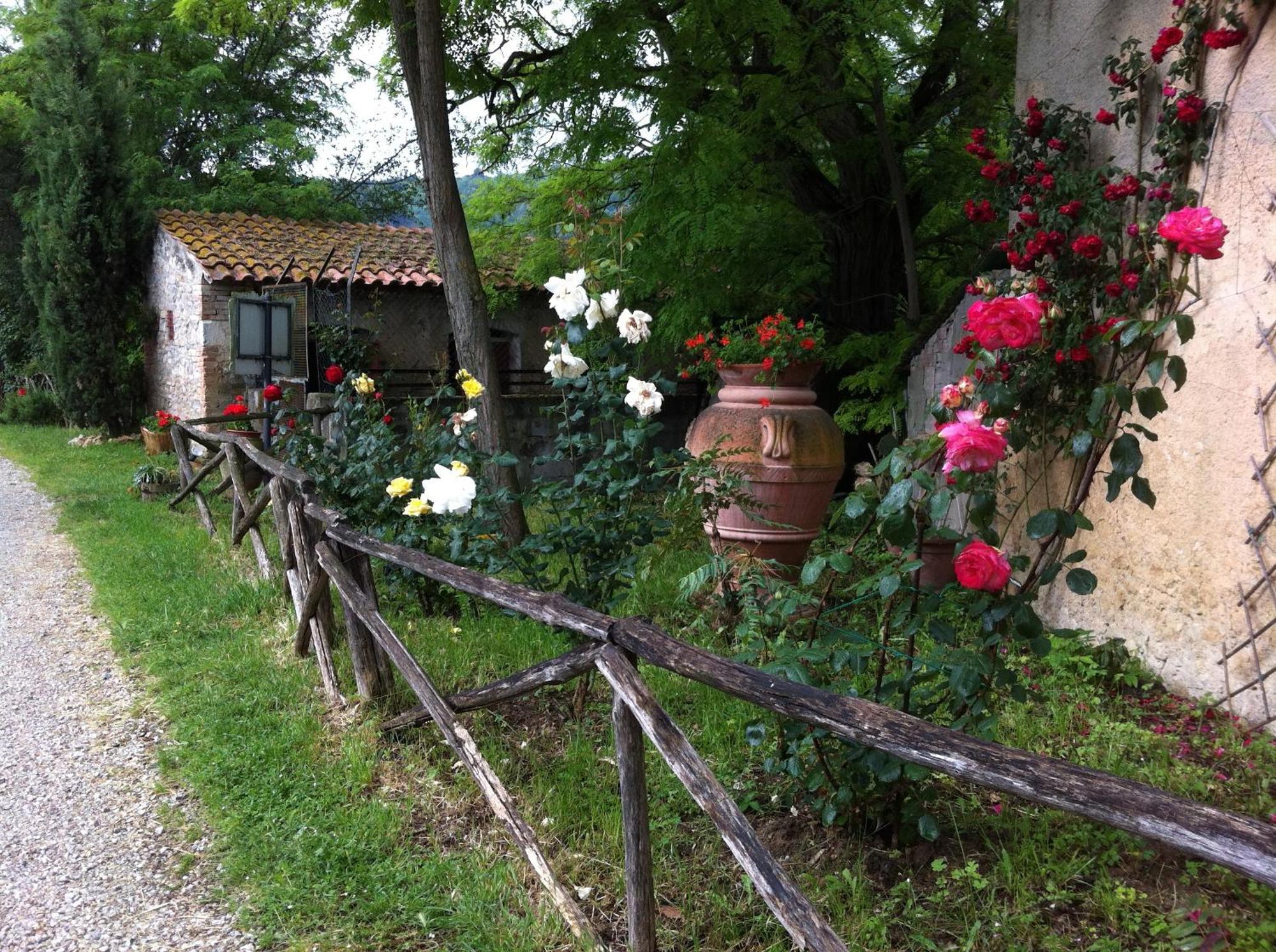 Fattoria Di Fugnano Guest House San Gimignano Eksteriør bilde